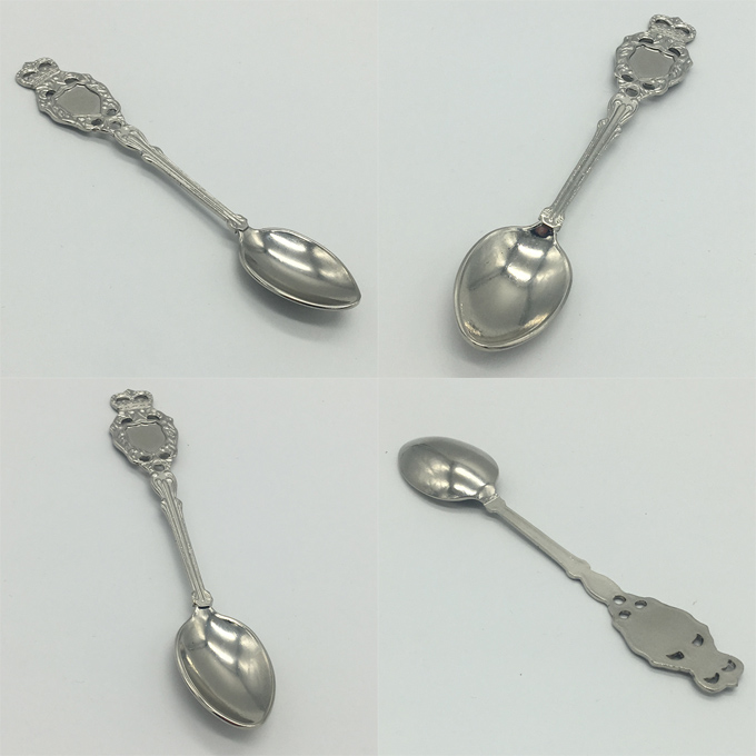 souvenir spoon